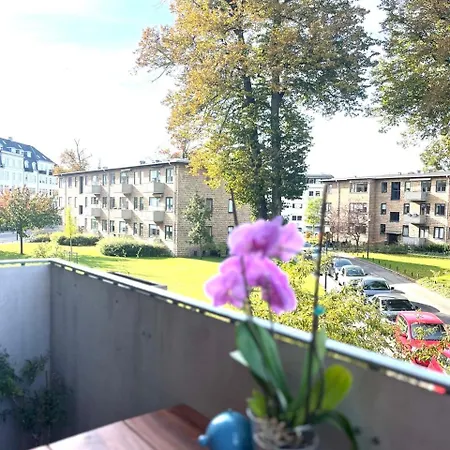 Lys, Charmerende, Taet Pa *